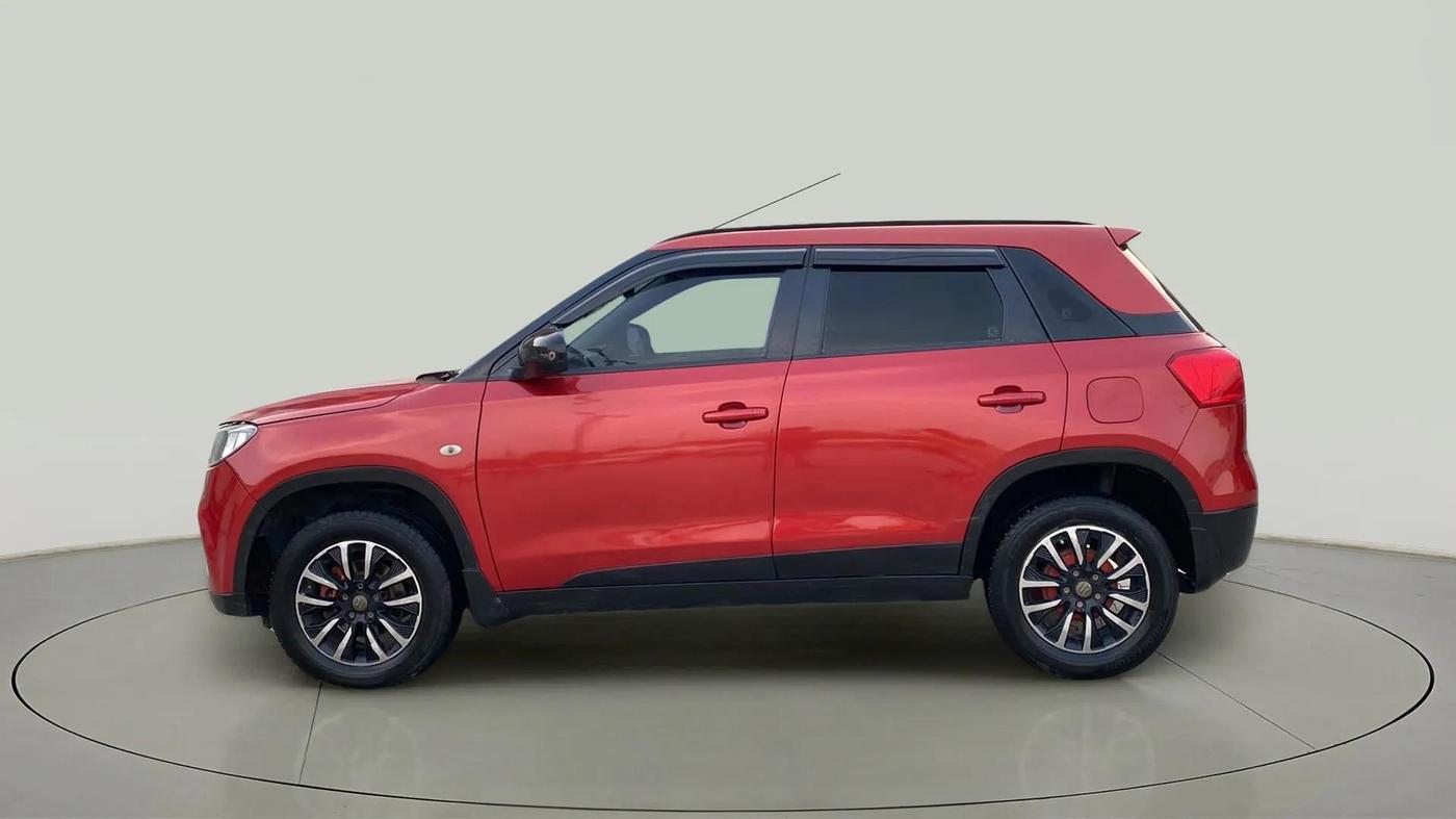 2017 Maruti Vitara Brezza VDI (O), Diesel, Manual, 95,419 km, Left Side