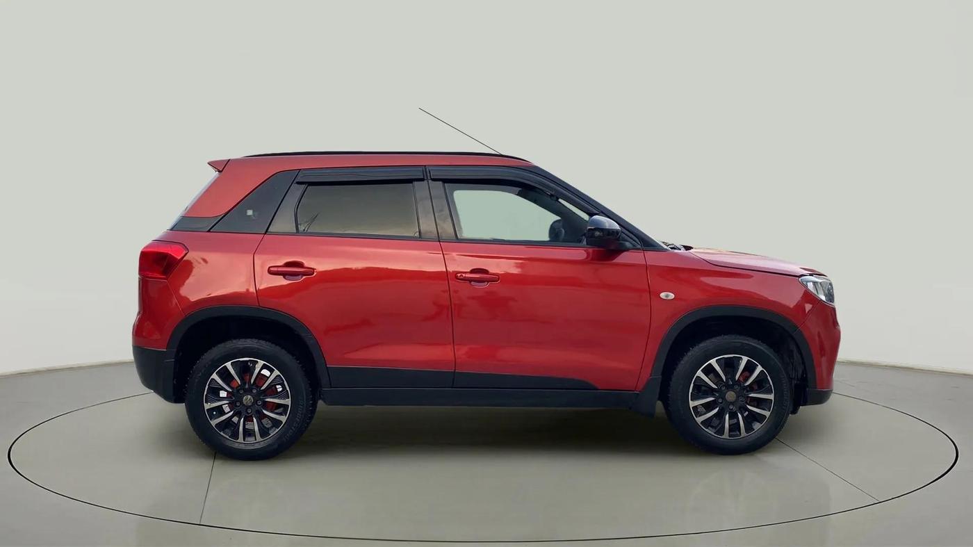2017 Maruti Vitara Brezza VDI (O), Diesel, Manual, 95,419 km, Right Side View
