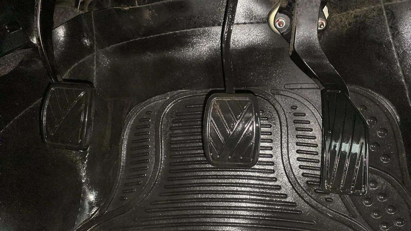 2015 Maruti Ritz VXI, Petrol, Manual, 39,627 km, Pedals