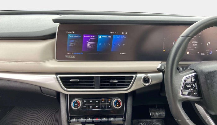 2023 Mahindra XUV700 AX 7 LUXURY P AT 7 STR, Petrol, Automatic, 3,522 km, Air Conditioner