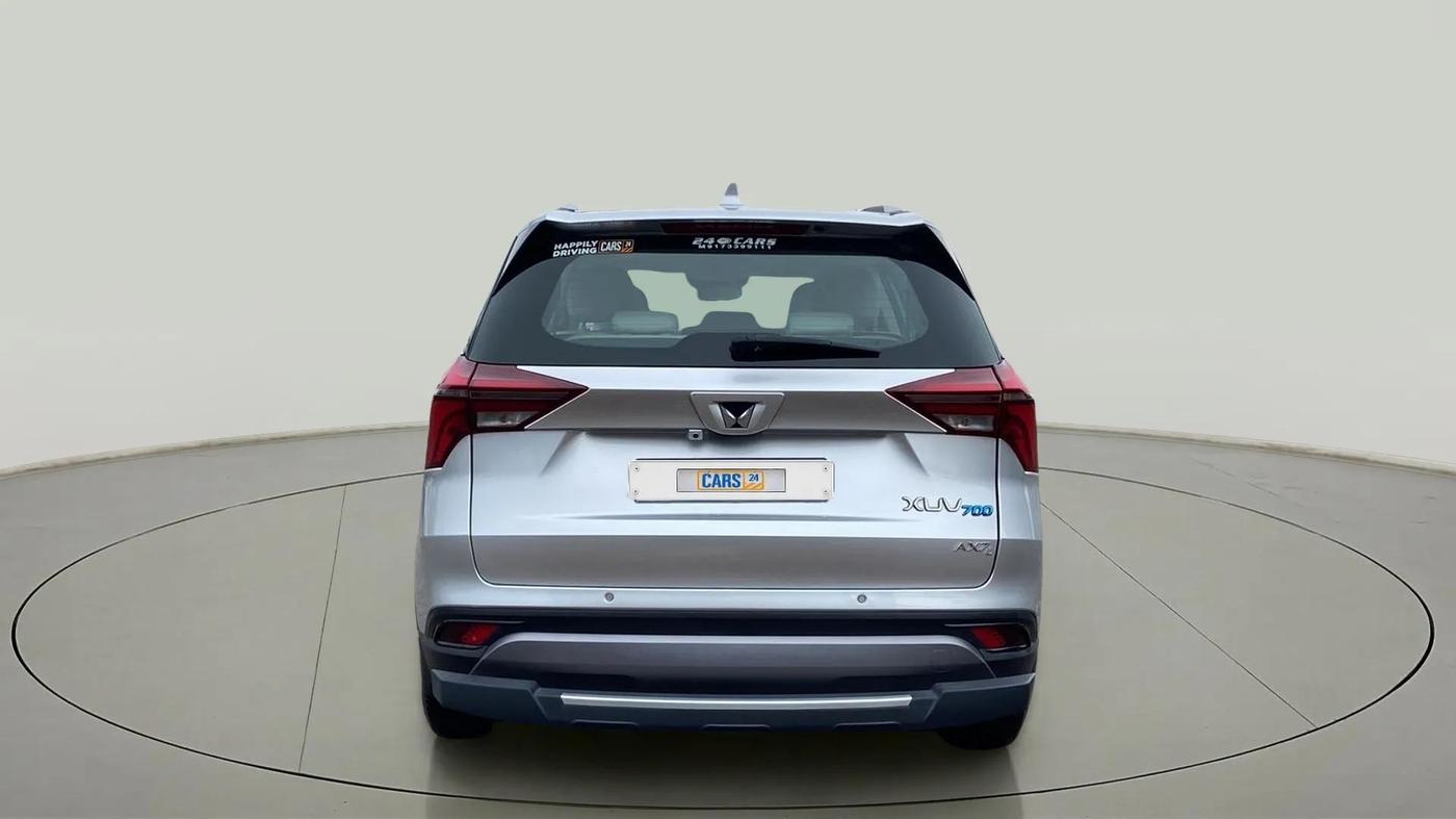2023 Mahindra XUV700 AX 7 LUXURY P AT 7 STR, Petrol, Automatic, 3,522 km, Back/Rear