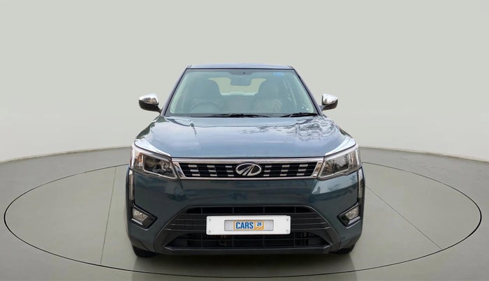 2022 Mahindra XUV300 W4 1.2 PETROL, Petrol, Manual, 10,926 km, Front