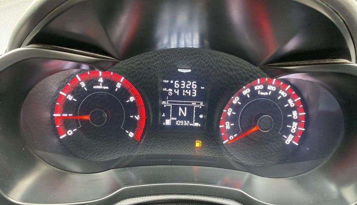 2022 Mahindra XUV300 W4 1.2 PETROL, Petrol, Manual, 10,926 km, Odometer Image
