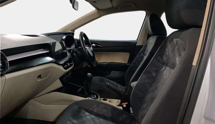 2022 Skoda SLAVIA AMBITION 1.0L TSI MT, Petrol, Manual, 56,418 km, Right Side Front Door Cabin