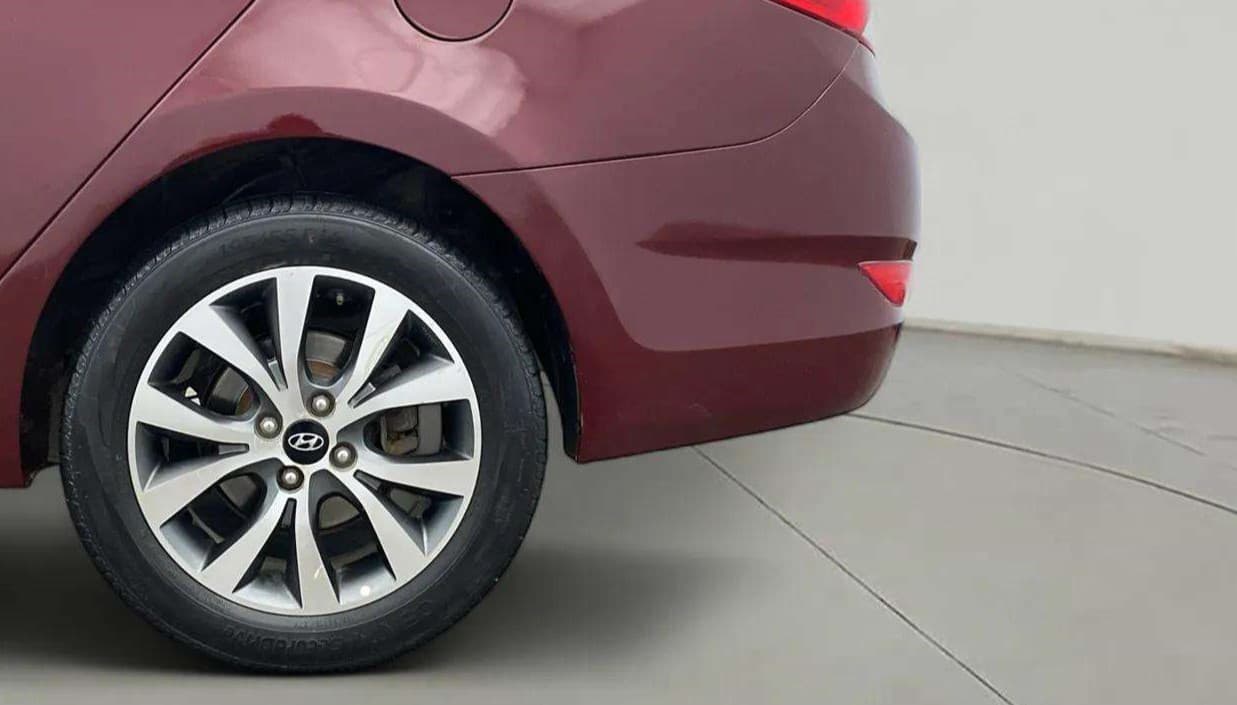 2013 Hyundai Verna FLUIDIC 1.6 CRDI SX, Diesel, Manual, 81,487 km, Left Rear Wheel