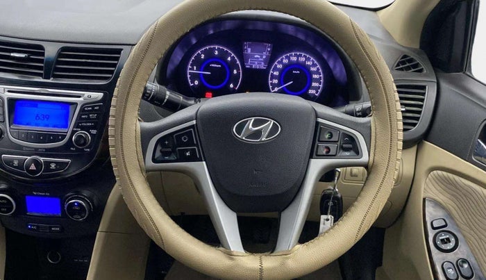 2013 Hyundai Verna FLUIDIC 1.6 CRDI SX, Diesel, Manual, 81,487 km, Steering Wheel Close Up