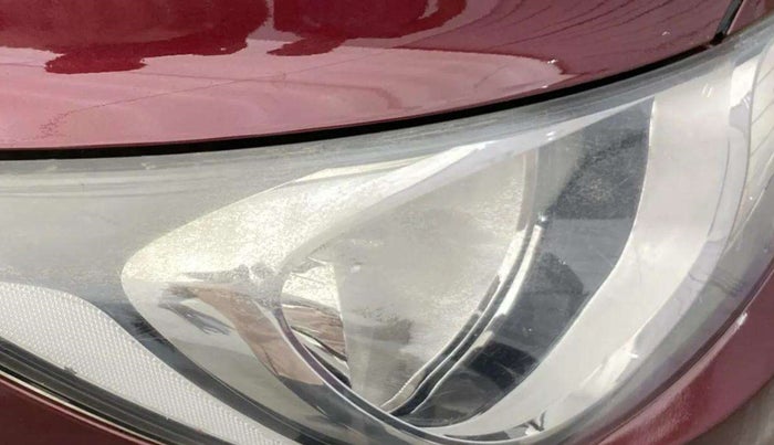2013 Hyundai Verna FLUIDIC 1.6 CRDI SX, Diesel, Manual, 81,487 km, Right headlight - Faded