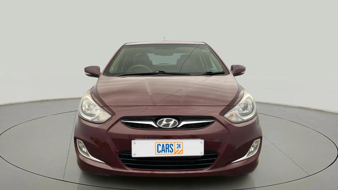 2013 Hyundai Verna FLUIDIC 1.6 CRDI SX, Diesel, Manual, 81,487 km, Front