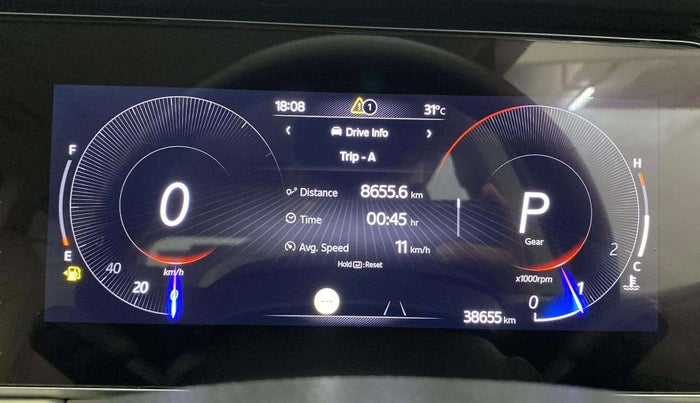 2022 Mahindra XUV700 AX 7 LUXURY P AT 7 STR, Petrol, Automatic, 38,364 km, Odometer Image