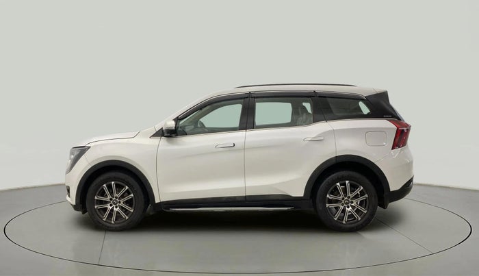 2022 Mahindra XUV700 AX 7 LUXURY P AT 7 STR, Petrol, Automatic, 38,364 km, Left Side