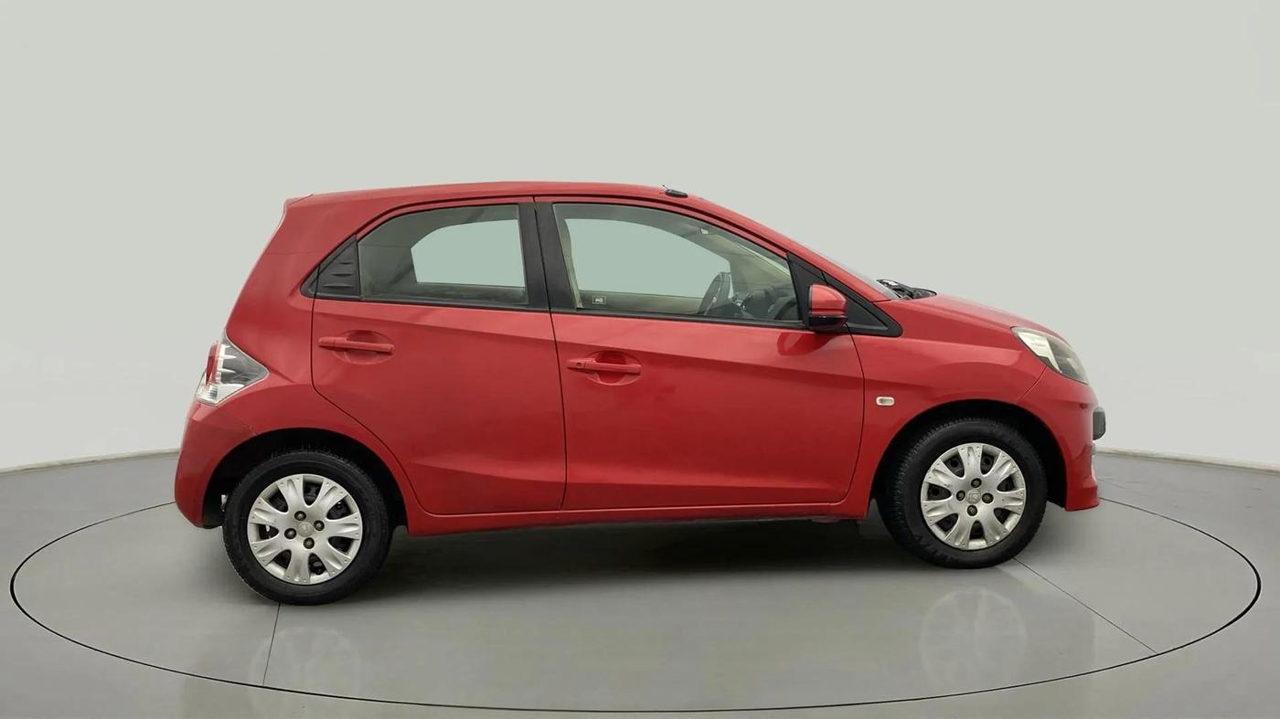 2015 Honda Brio S MT, Petrol, Manual, 45,743 km, Right Side View