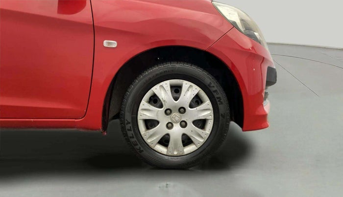 2015 Honda Brio S MT, Petrol, Manual, 45,743 km, Right Front Wheel
