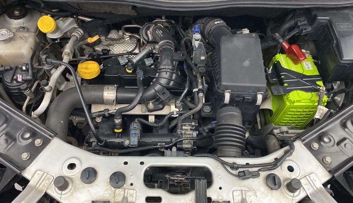 2020 Nissan MAGNITE XV PREMIUM TURBO CVT, Petrol, Automatic, 87,194 km, Open Bonet