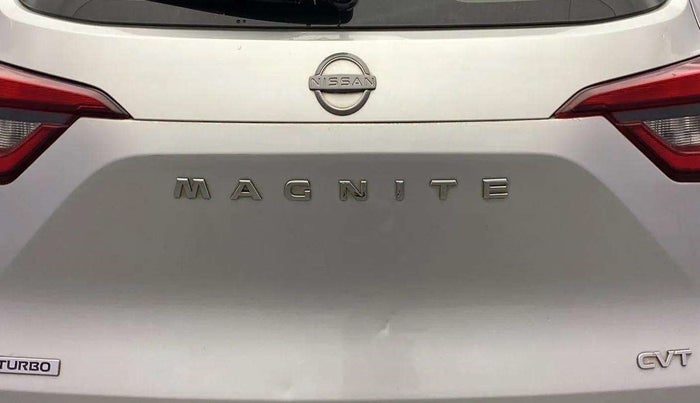 2020 Nissan MAGNITE XV PREMIUM TURBO CVT, Petrol, Automatic, 87,194 km, Dicky (Boot door) - Slightly dented