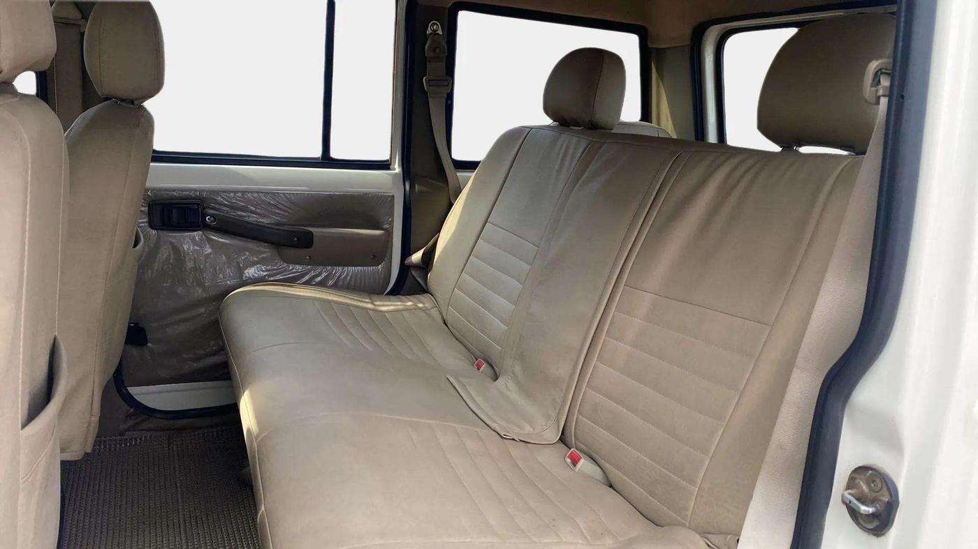 2018 Mahindra Bolero POWER PLUS ZLX, Diesel, Manual, 42,873 km, Right Side Rear Door Cabin
