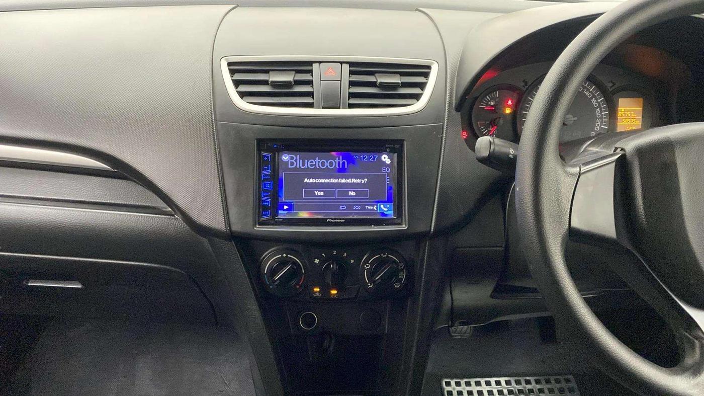 2017 Maruti Swift LXI (O), Petrol, Manual, 58,858 km, Air Conditioner