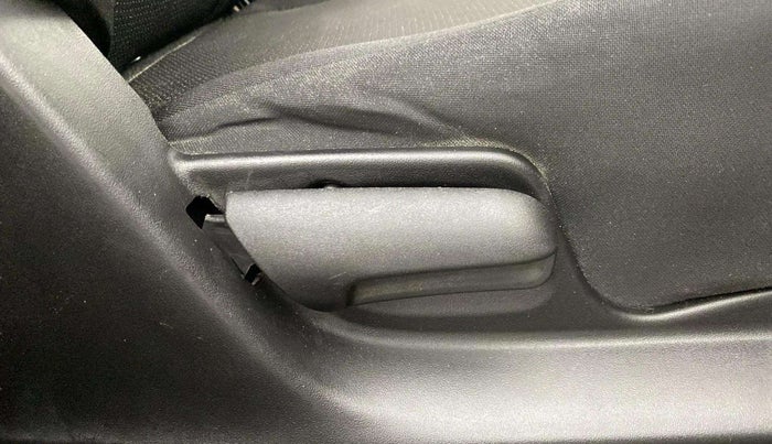 2017 Maruti Swift LXI (O), Petrol, Manual, 58,551 km, Driver Side Adjustment Panel