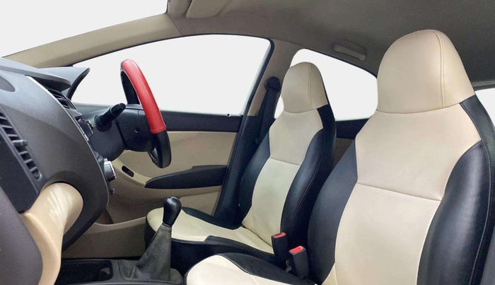 2013 Hyundai Eon ERA +, Petrol, Manual, 69,265 km, Right Side Front Door Cabin