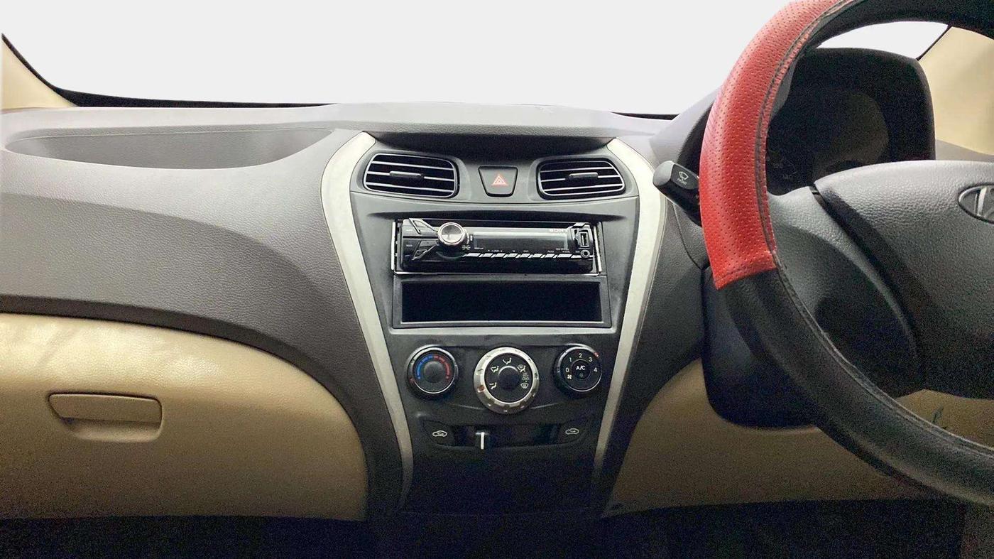 2013 Hyundai Eon ERA +, Petrol, Manual, 69,341 km, Air Conditioner
