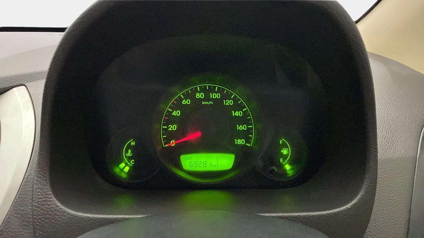 2013 Hyundai Eon ERA +, Petrol, Manual, 69,341 km, Odometer Image