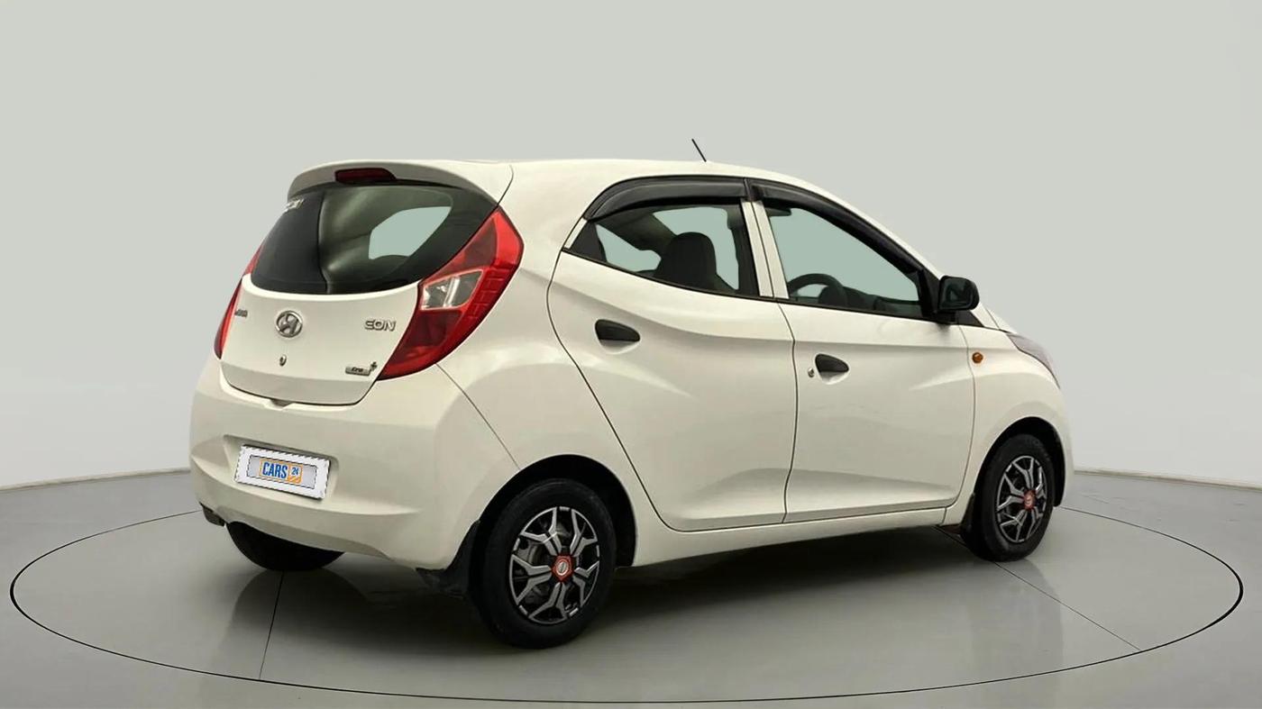 2013 Hyundai Eon ERA +, Petrol, Manual, 69,341 km, Right Back Diagonal