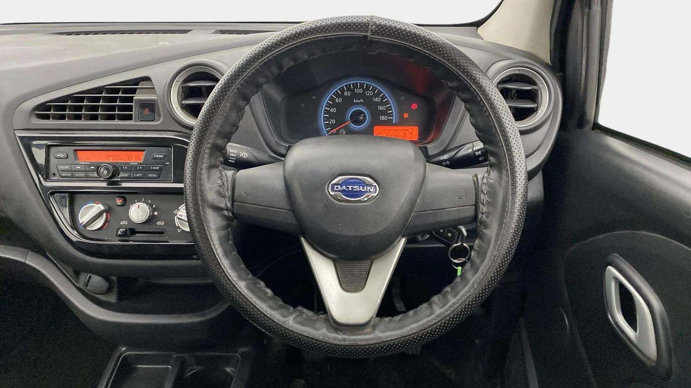 2018 Datsun Redi Go T (O), Petrol, Manual, 31,125 km, Steering Wheel Close Up
