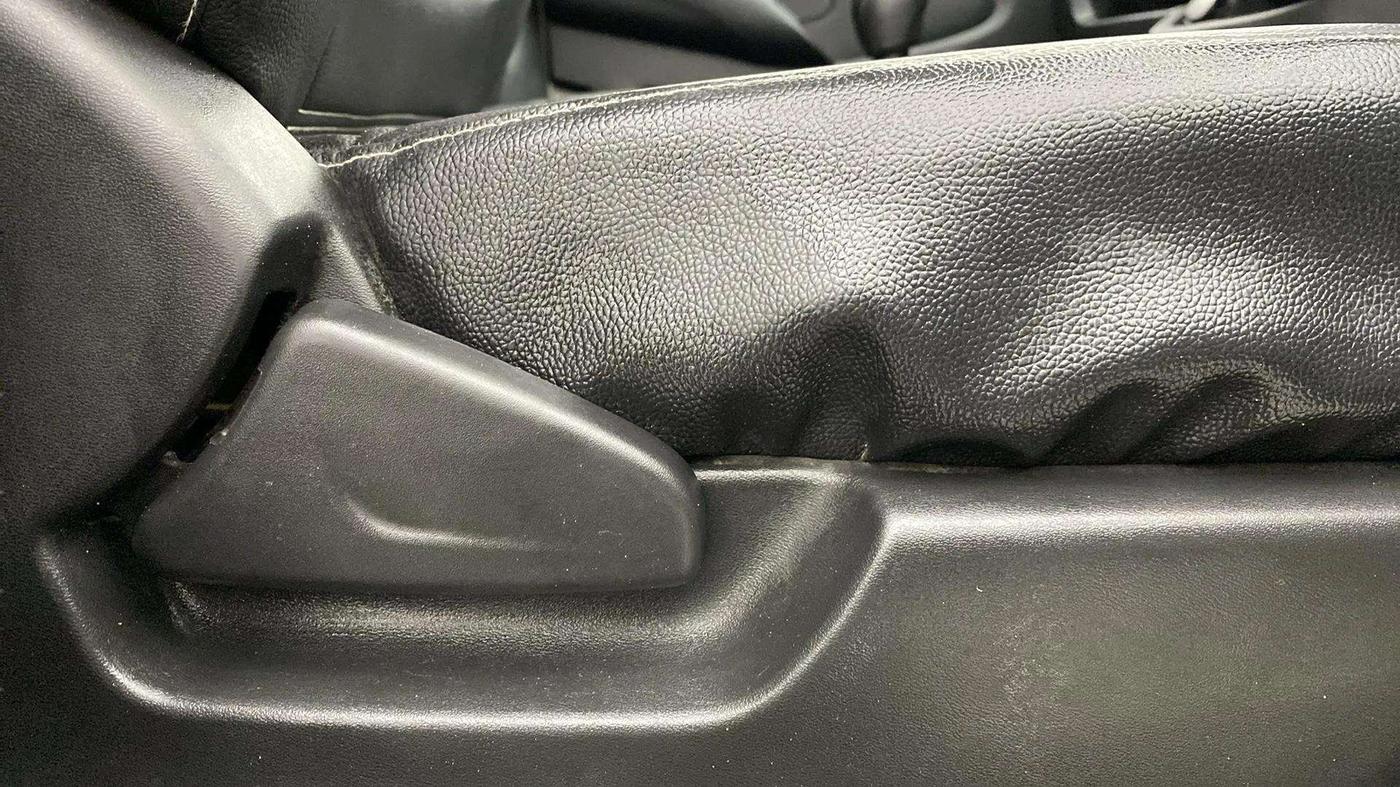 2018 Datsun Redi Go T (O), Petrol, Manual, 31,125 km, Driver Side Adjustment Panel