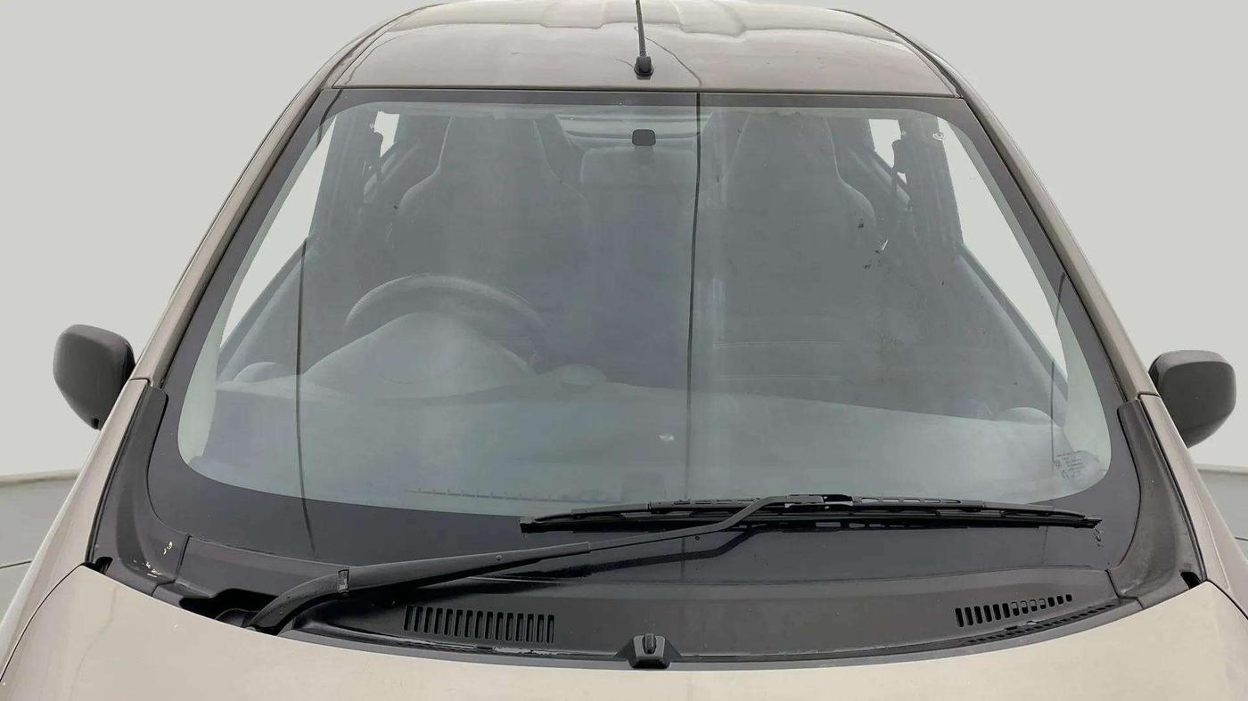2018 Datsun Redi Go T (O), Petrol, Manual, 31,125 km, Front Windshield