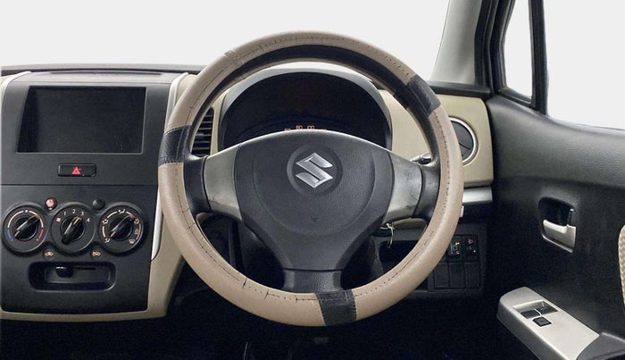 2017 Maruti Wagon R 1.0 LXI, CNG, Manual, 48,734 km, Steering Wheel Close Up