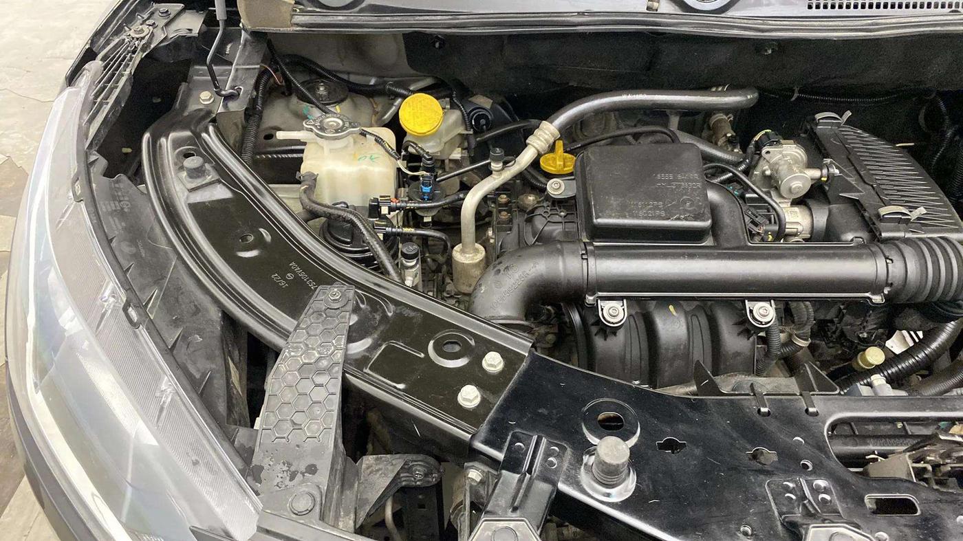 2022 Nissan MAGNITE XV MT, Petrol, Manual, 40,479 km, Engine View - Right