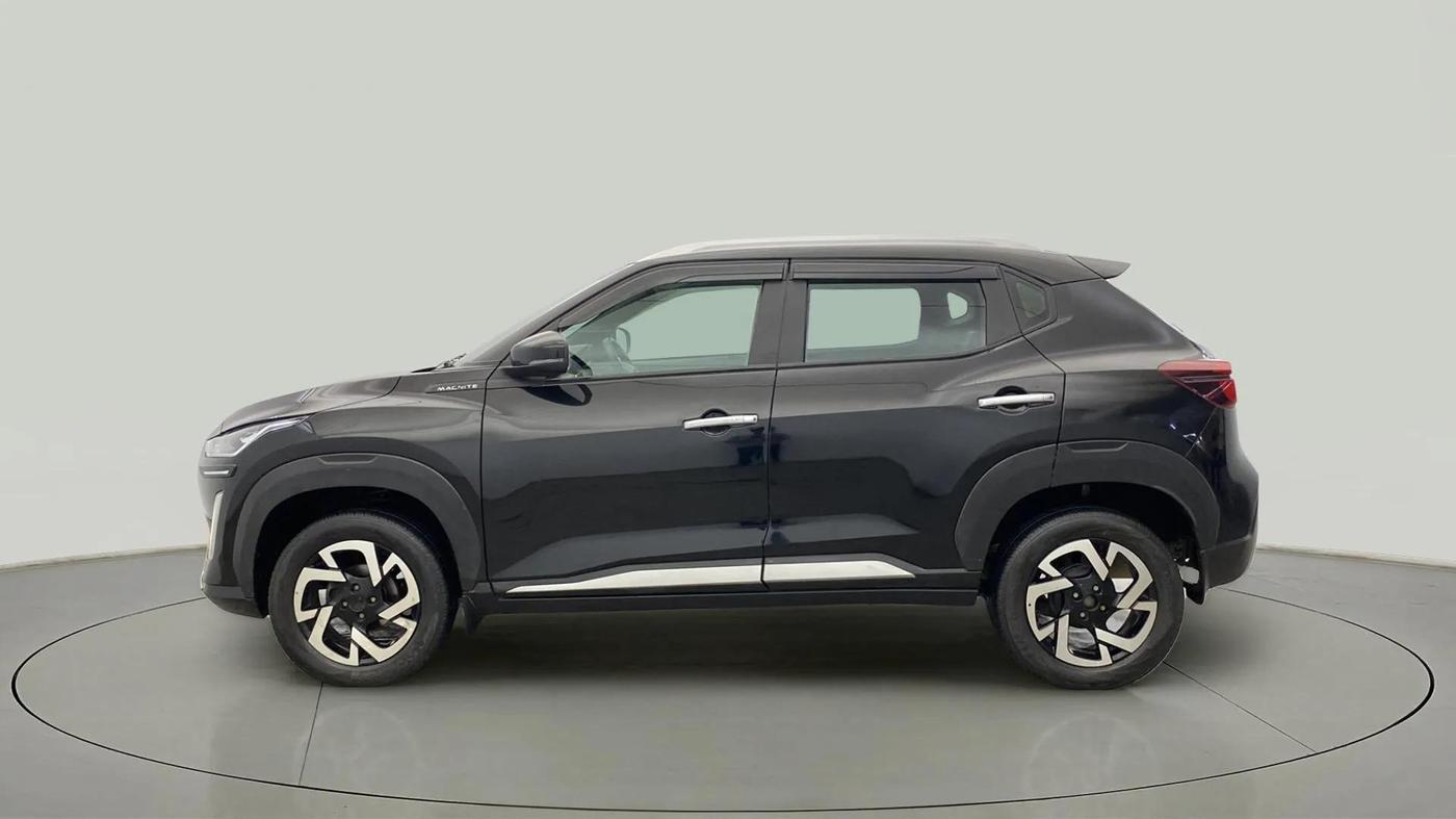 2022 Nissan MAGNITE XV MT, Petrol, Manual, 40,479 km, Left Side