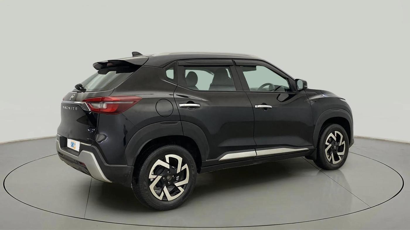 2022 Nissan MAGNITE XV MT, Petrol, Manual, 40,479 km, Right Back Diagonal