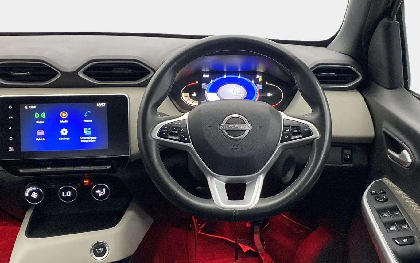 2022 Nissan MAGNITE XV MT, Petrol, Manual, 40,479 km, Steering Wheel Close Up