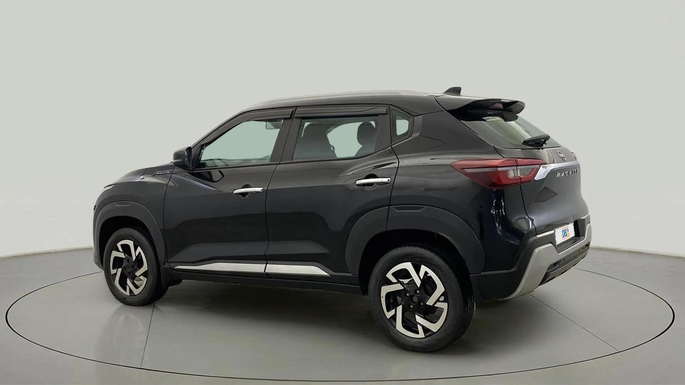 2022 Nissan MAGNITE XV MT, Petrol, Manual, 40,479 km, Left Back Diagonal