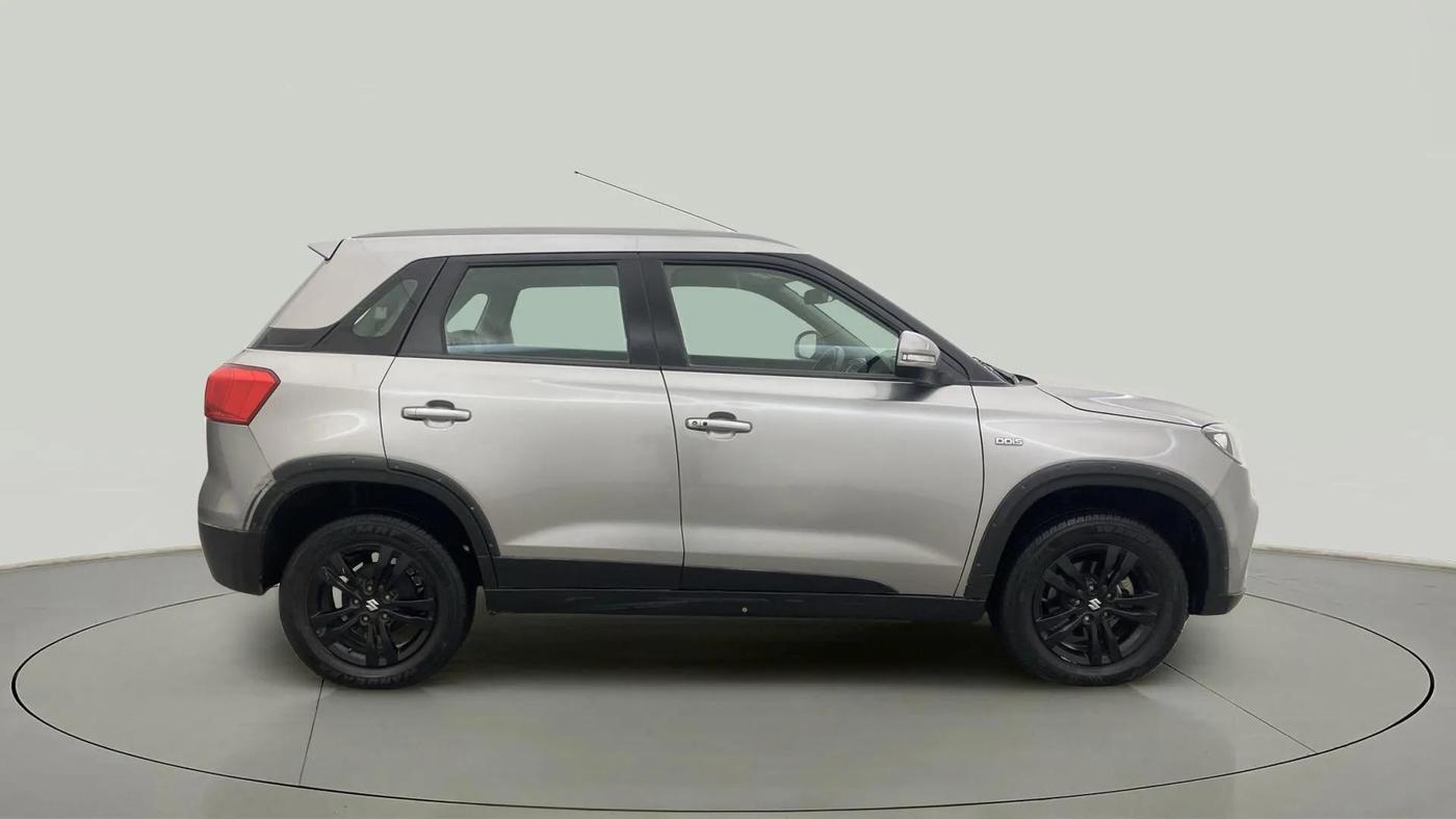 2019 Maruti Vitara Brezza ZDI PLUS AMT, Diesel, Automatic, 17,368 km, Right Side View