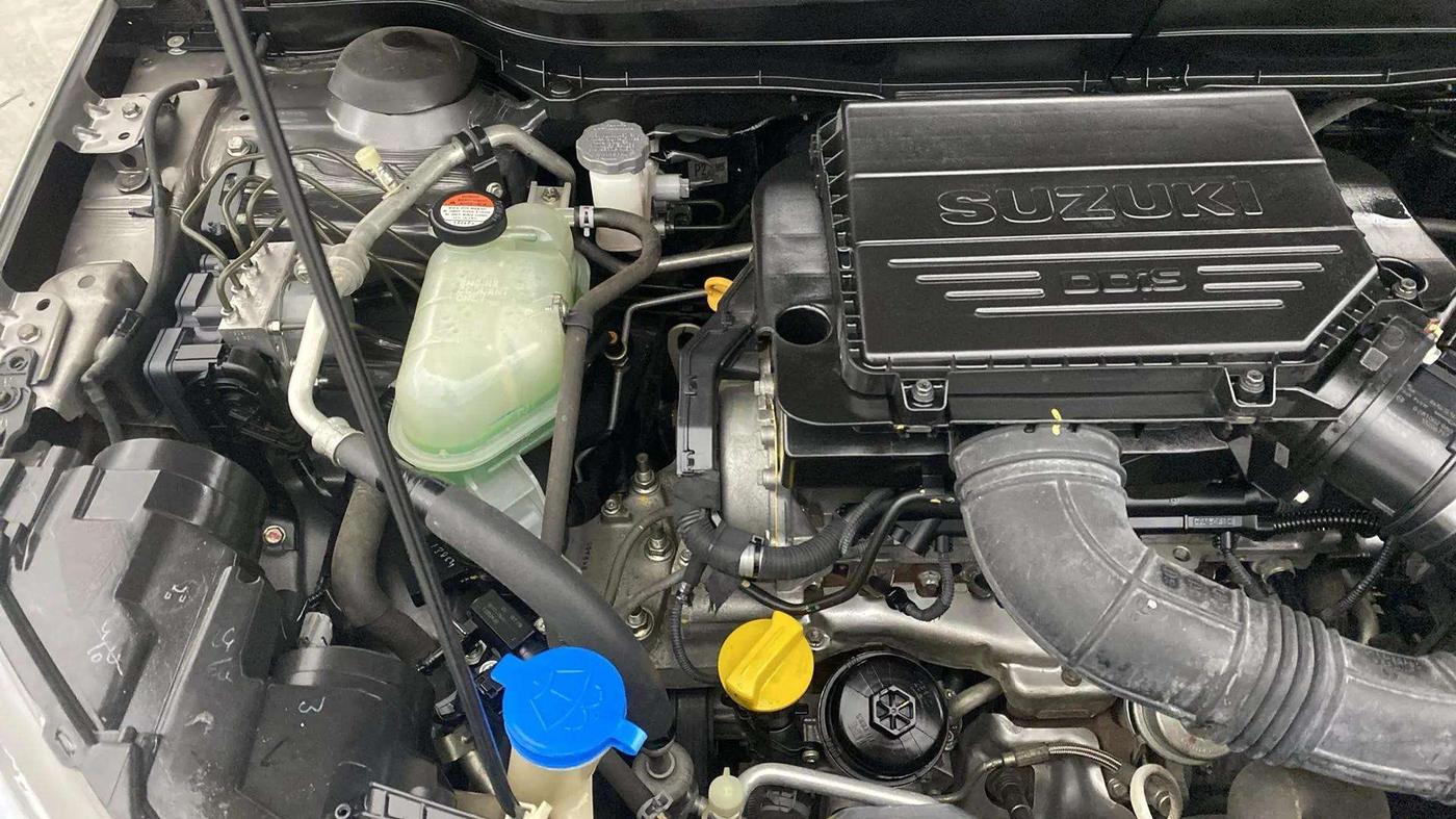 2019 Maruti Vitara Brezza ZDI PLUS AMT, Diesel, Automatic, 17,368 km, Engine View - Right