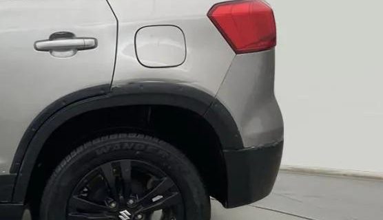 2019 Maruti Vitara Brezza ZDI PLUS AMT, Diesel, Automatic, 16,828 km, Left quarter panel - Slightly dented