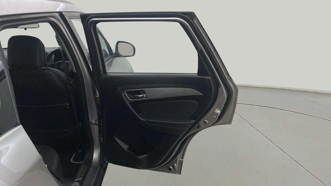 2019 Maruti Vitara Brezza ZDI PLUS AMT, Diesel, Automatic, 17,368 km, RHS Rear Door