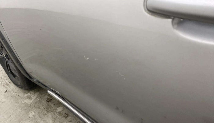 2019 Maruti Vitara Brezza ZDI PLUS AMT, Diesel, Automatic, 16,828 km, Front passenger door - Paint minor damage