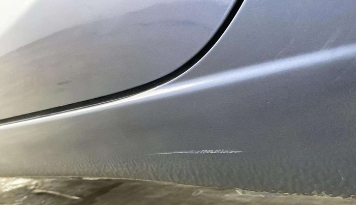 2017 Maruti Ciaz ALPHA 1.4 PETROL, Petrol, Manual, 95,543 km, Left running board - Minor scratches