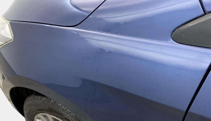 2017 Maruti Ciaz ALPHA 1.4 PETROL, Petrol, Manual, 95,543 km, Left fender - Paint has minor damage