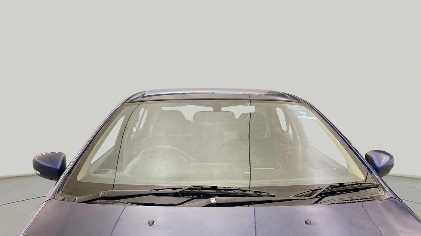 2017 Maruti Ciaz ALPHA 1.4 PETROL, Petrol, Manual, 95,609 km, Front Windshield