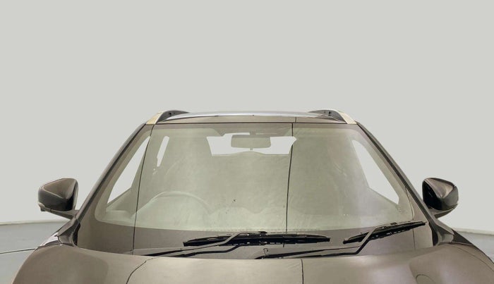 2022 Nissan MAGNITE XV PREMIUM TURBO (O) CVT, Petrol, Automatic, 18,264 km, Front Windshield