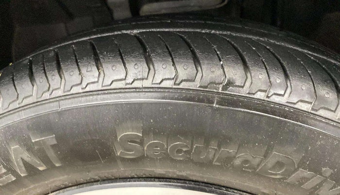 2022 Nissan MAGNITE XV PREMIUM TURBO (O) CVT, Petrol, Automatic, 18,264 km, Left Rear Tyre Tread