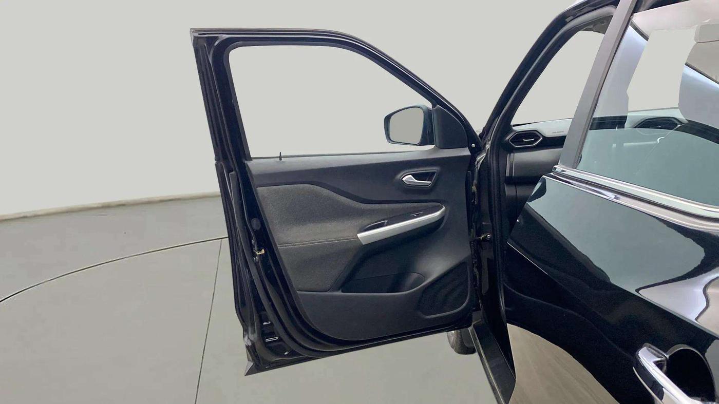 2022 Nissan MAGNITE XV PREMIUM TURBO (O) CVT, Petrol, Automatic, 18,264 km, LHS Front Door