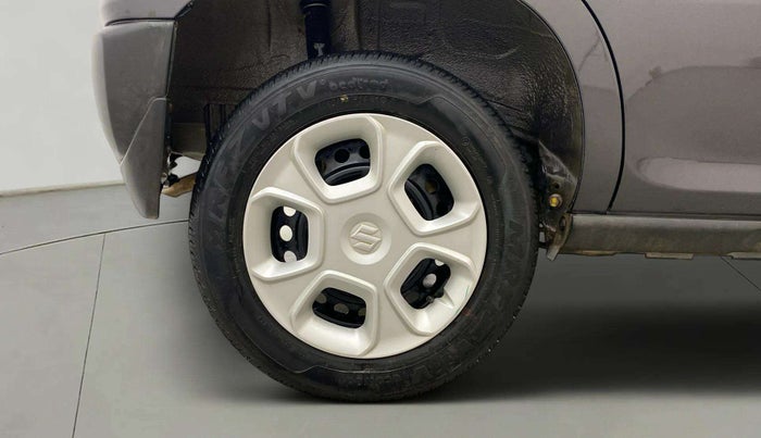2020 Maruti S PRESSO VXI, Petrol, Manual, 10,041 km, Right Rear Wheel