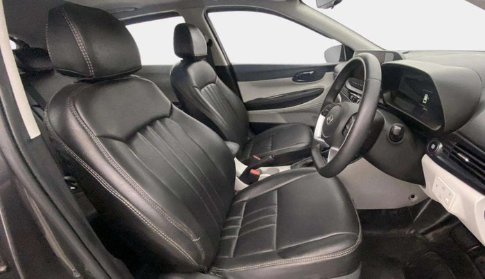 2023 Hyundai NEW I20 ASTA (O) 1.2 AT, Petrol, Automatic, 23,918 km, Right Side Front Door Cabin