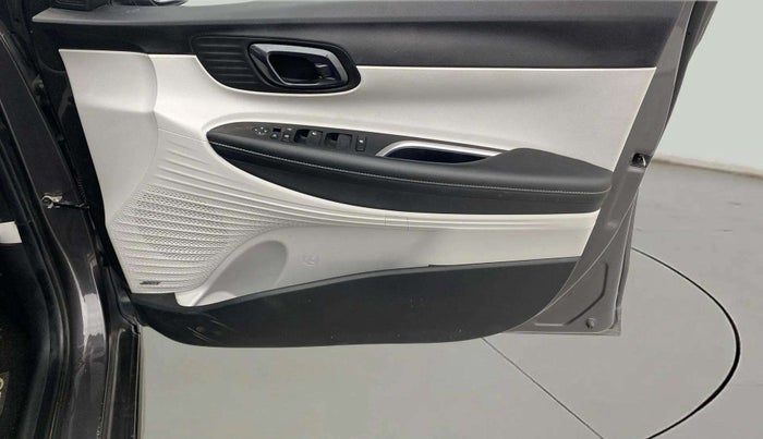 2023 Hyundai NEW I20 ASTA (O) 1.2 AT, Petrol, Automatic, 23,918 km, Driver Side Door Panels Control