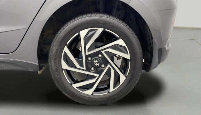 2023 Hyundai NEW I20 ASTA (O) 1.2 AT, Petrol, Automatic, 23,918 km, Left Rear Wheel