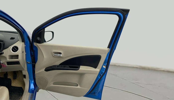 2017 Maruti Celerio VXI (O), Petrol, Manual, 36,792 km, RHS Front Door